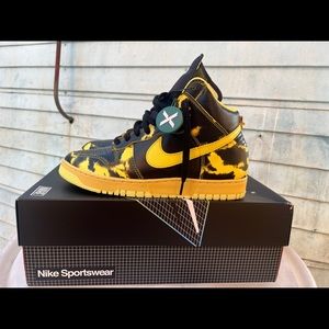 Brand new Nike dunks